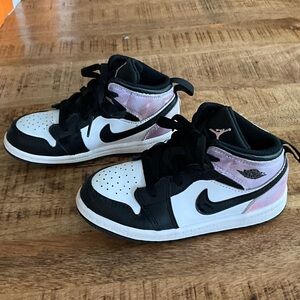 Nike Air Jordan 1 Mid Zen Master Kids Black and White Sneakers with Pink Accents